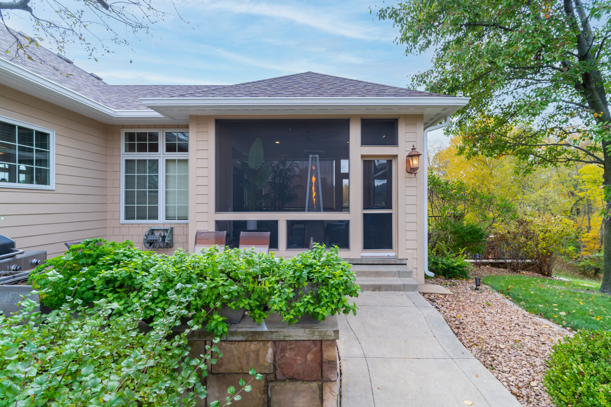 2935-ne-brentwood-5_51641000627_o